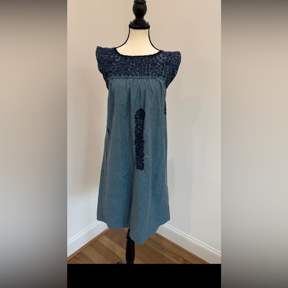 💙 Mi Golondrina Mexican Embroidered Dress – XS 💙